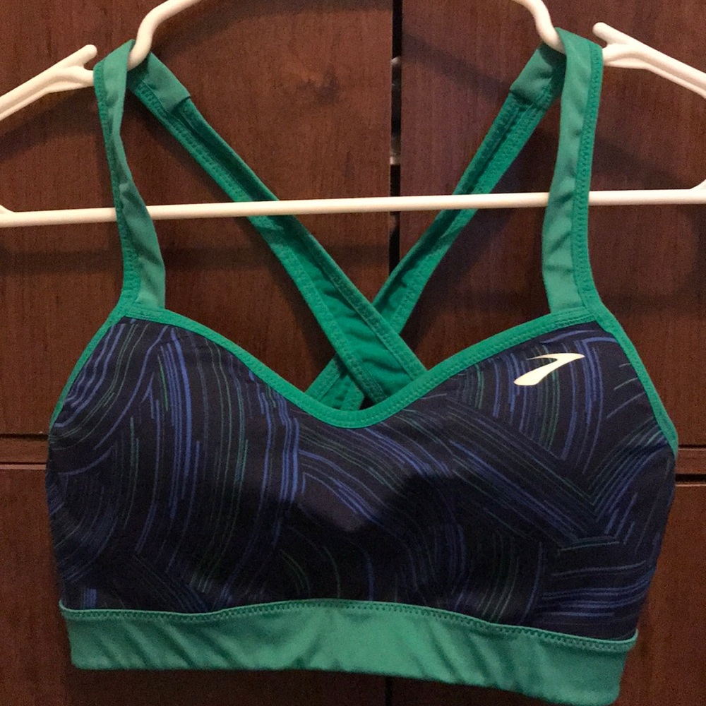 Brooks Uprise Crossback Sports Bra